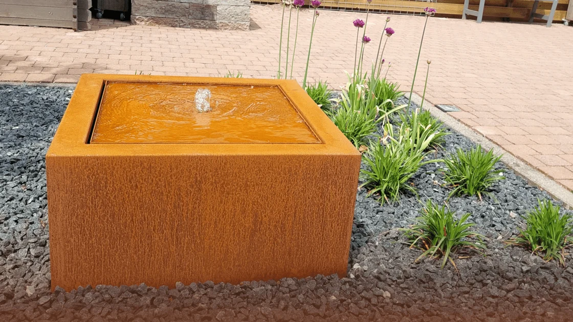 L'acier Corten peut-il résister à l'eau ?